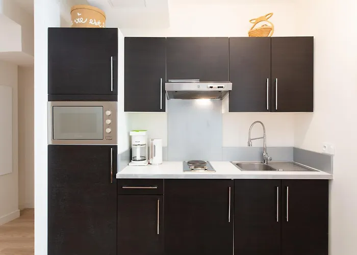 Le Cosy Yourhosthelper アパート