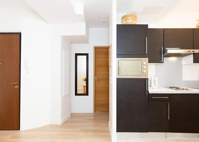 Le Cosy Yourhosthelper アパート