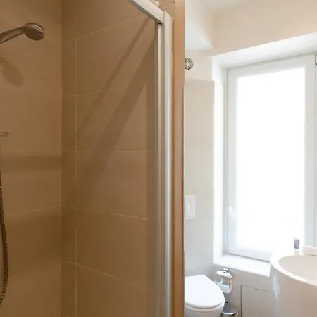 Le Cosy Yourhosthelper * Cannes